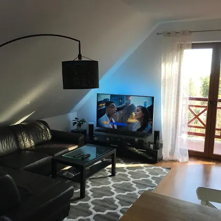 Urocza Przy Wyciagu Arena * 스클라르스카포렘바