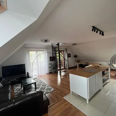 Urocza Przy Wyciagu Arena 아파트