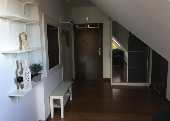 Urocza Przy Wyciagu Arena 아파트 *