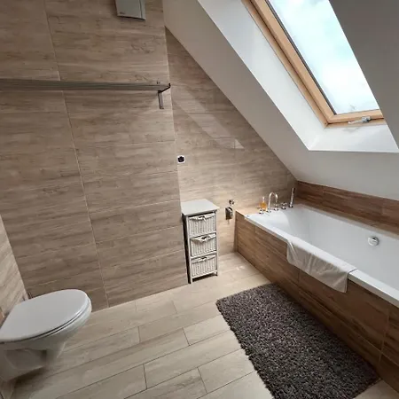 Urocza Przy Wyciagu Arena